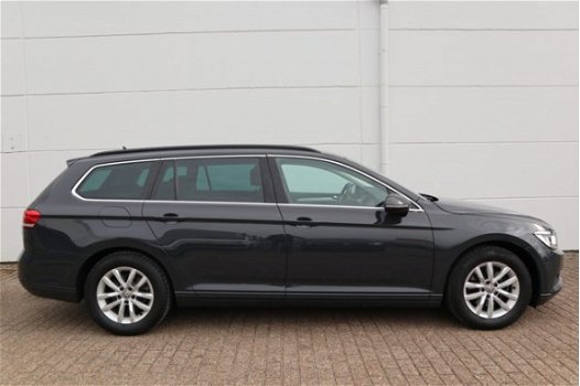 Volkswagen Passat Variant - 1.4 TSI Comfortline Executive - 1