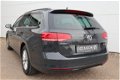 Volkswagen Passat Variant - 1.4 TSI Comfortline Executive - 1 - Thumbnail