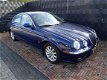 Jaguar S-type - 3.0 V6 EXECUTIVE AUTOMAAT - LEER - NAVI - 1 - Thumbnail