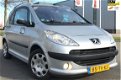 Peugeot 1007 - 1.4 HDi Gentry AIRCO/APK/NAP - 1 - Thumbnail