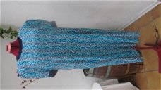 39-256 Prachtige Blauw gekleurde Jurk Maat XL