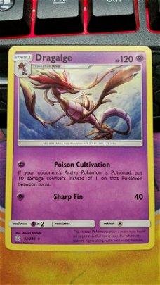 Dragalge  92/236 Rare  Sun & Moon: Cosmic Eclipse