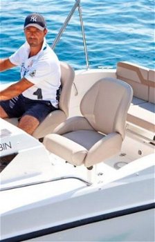 Quicksilver Activ 455 Cabin - 5