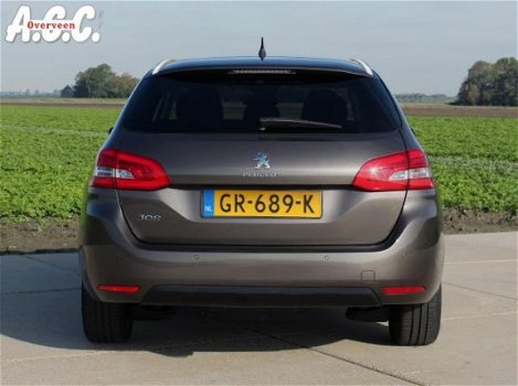 Peugeot 308 - 1.2 PureTech Executive Panodak Navi - 1