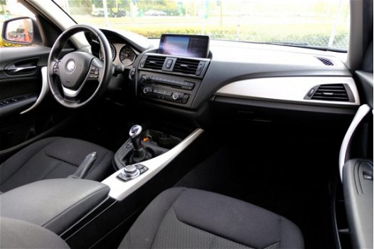 BMW 1-serie - 116i Business+ 5-Deurs Xenon/Navi/LMV - 1