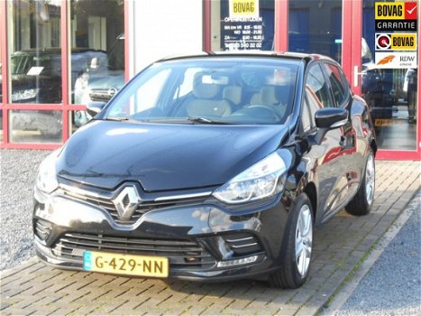 Renault Clio - 1.2 16V Limited NAVI AIRCO LEASE V.A. 125.- P/M - 1