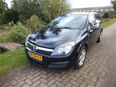 Opel Astra Wagon - 1.8 Edition Airco, cruisecontrol, trekhaak