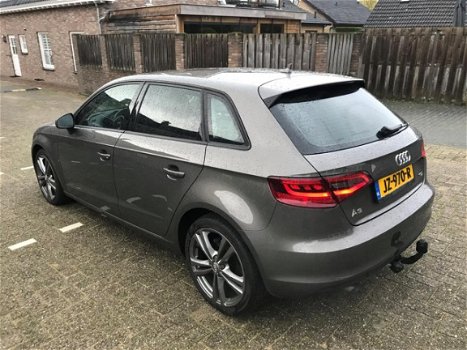 Audi A3 Sportback - 1.6 TDI Attraction - 1