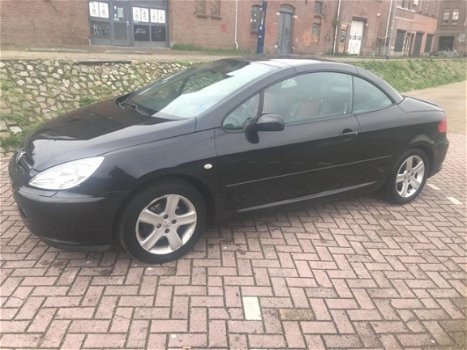 Peugeot 307 CC - 2.0-16V Ale optie's bj 2004 leer airco pdc stereo 28-1-2020 dikke auto org nl gelev - 1