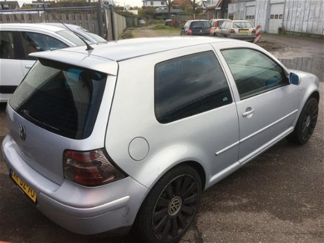 Volkswagen Golf - 1.4-16V Trendline - 1