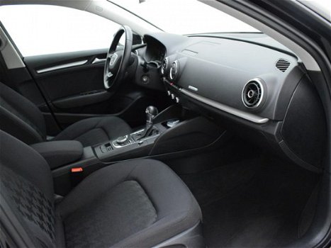 Audi A3 Sportback - 1.4 TFSI 110pk G-tron CNG S tronic Attraction (AIRCO/NAVI) - 1
