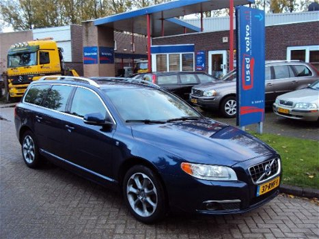 Volvo V70 - Benzine 1.6 T4 180PK Ocean Race - 1