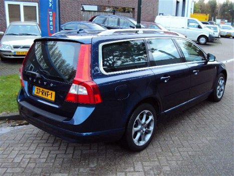 Volvo V70 - Benzine 1.6 T4 180PK Ocean Race - 1