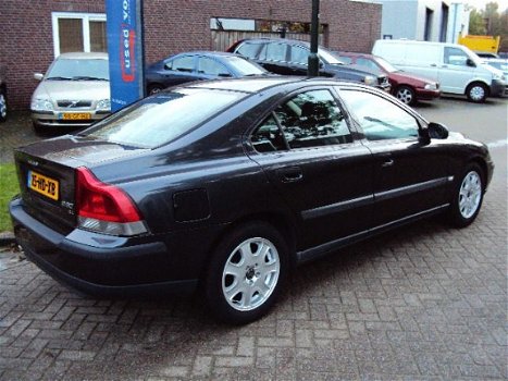 Volvo S60 - Benzine 2.4 140PK Mobility Line, NW Dist. riem - 1