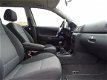 Skoda Octavia Combi - 1.6 Celebrate Met Clima + Cruise Nu € 2.250, - 1 - Thumbnail