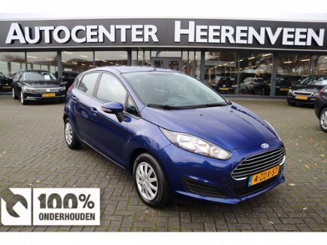 Ford Fiesta - 1.6 TDCi Style 50 procent deal 3.475, - ACTIE Navi / Bluetooth / Spraakb / Airco - 1