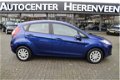 Ford Fiesta - 1.6 TDCi Style 50 procent deal 3.475, - ACTIE Navi / Bluetooth / Spraakb / Airco - 1 - Thumbnail