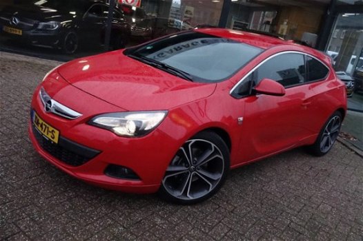 Opel Astra - OPC LINE 1.4T 150PK - 1