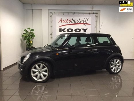 Mini Mini Cooper - 1.6 Chili * Airco / NL-Auto / 17