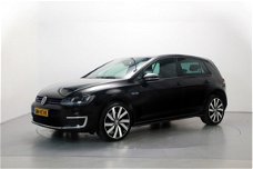 Volkswagen Golf - 1.4 TSI 204 GTE DSG LED Navigatie ParkAssist Climate Control Sportstoelen