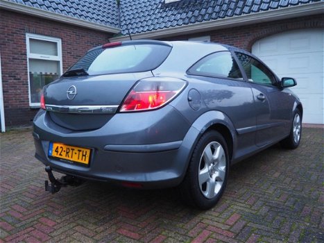 Opel Astra GTC - 1.6 Enjoy | Navigatie | Airco | Trekhaak | LMV | - 1