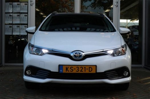 Toyota Auris Touring Sports - Hybrid, Navi, Clima, Panoramadak, DAB radio, etc - 1