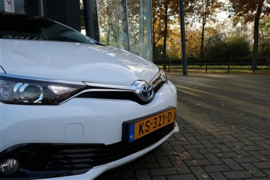 Toyota Auris Touring Sports - Hybrid, Navi, Clima, Panoramadak, DAB radio, etc - 1