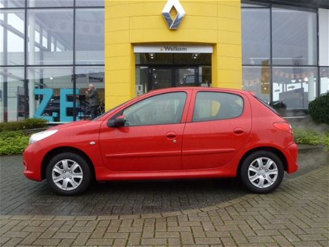 Peugeot 206 - XR 5-Deurs - 1