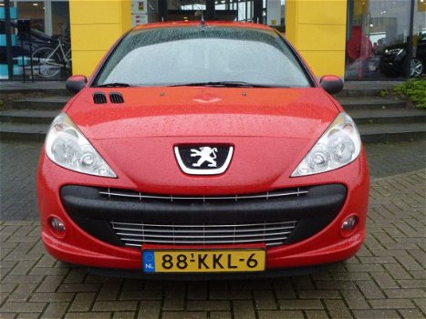 Peugeot 206 - XR 5-Deurs - 1