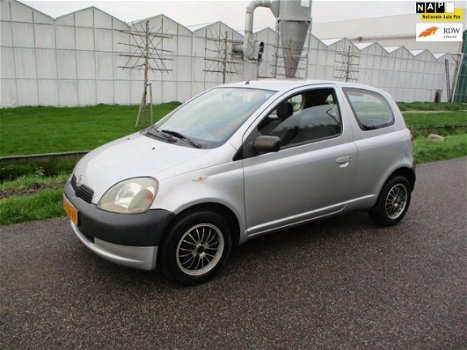 Toyota Yaris - 1.0-16V VVT-i Terra - 1