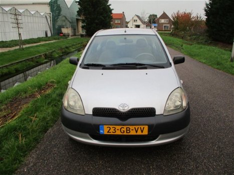 Toyota Yaris - 1.0-16V VVT-i Terra - 1