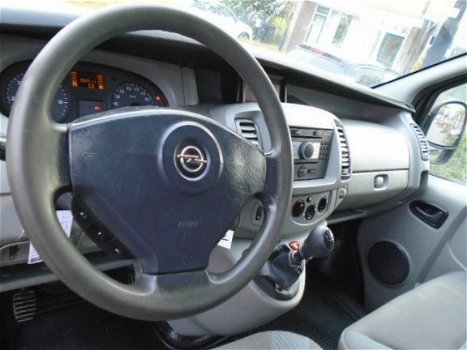 Opel Vivaro - 2.5 CDTI L2H1 DC - 1