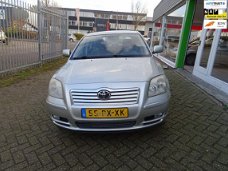 Toyota Avensis - 2.0 VVTi Luna AUTOMAAT