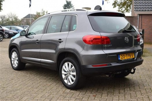 Volkswagen Tiguan - 1.4 TSI Sport&Style Trekhaak | Navigatie *All in prijs - 1