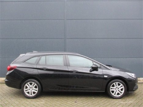 Opel Astra Sports Tourer - 1.0 Online Edition/Navigatie - 1