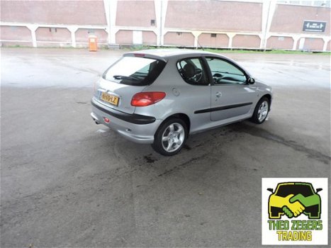 Peugeot 206 - GTI 2.0-16V - 1