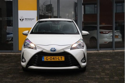 Toyota Yaris - 1.5 Hybrid Design (CLIMA/NAVI/CAMERA/LM-VELGEN) - 1