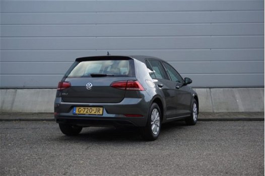 Volkswagen Golf - 1.0 TSI 115pk Trendline + App-Connect Navigatie - 1