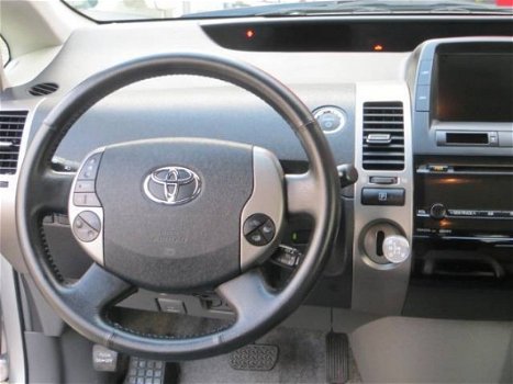 Toyota Prius - 1.5 VVT-i Hybrid Comfort - 1
