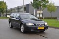 Volvo V70 - 2.4 Edition I CLIMA/NAVIGATIE/CRUISE YOUNGTIMER - 1 - Thumbnail