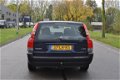 Volvo V70 - 2.4 Edition I CLIMA/NAVIGATIE/CRUISE YOUNGTIMER - 1 - Thumbnail