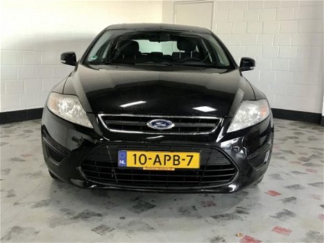 Ford Mondeo Wagon - 1.6 Ambiente - 1