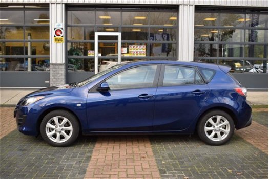 Mazda 3 - 3 1.6 Business Airco unieke Km 28200 - 1