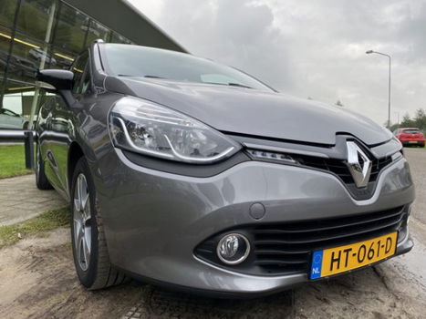 Renault Clio Estate - 1.5 dCi 90Pk ECO Night&Day Airco R-Link PDC a 16