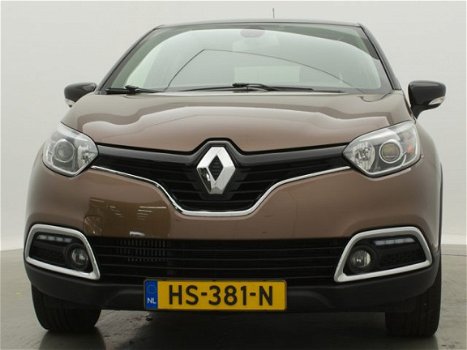 Renault Captur - TCe 90 Barista // Camera / Stoelverwarming / Navi / Leder - 1