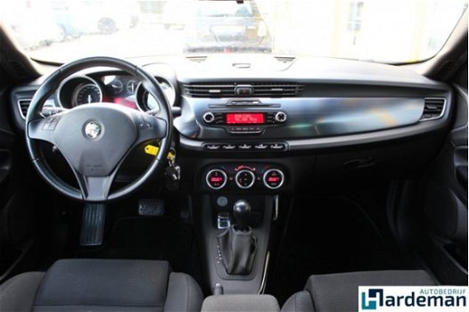 Alfa Romeo Giulietta - 1.4 T Multiair 170PK Bns Exec Automaat Xenon - 1