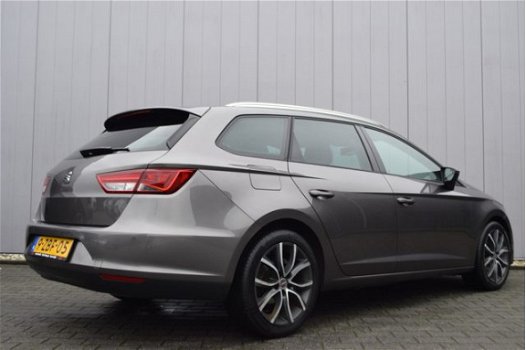 Seat Leon ST - 1.6 TDi Lease Sport LED Koplampen, Leder /Alcantara, Sportstoelen, Full Map Navi - 1