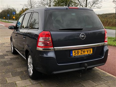 Opel Zafira - 2.2 Cosmo Automaat - 1