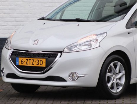 Peugeot 208 - 1.2 PureTech Style Pack Navi Cruise Climate - 1
