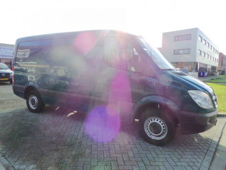 Mercedes-Benz Sprinter - 211 2.2 CDI L2H1 - 1